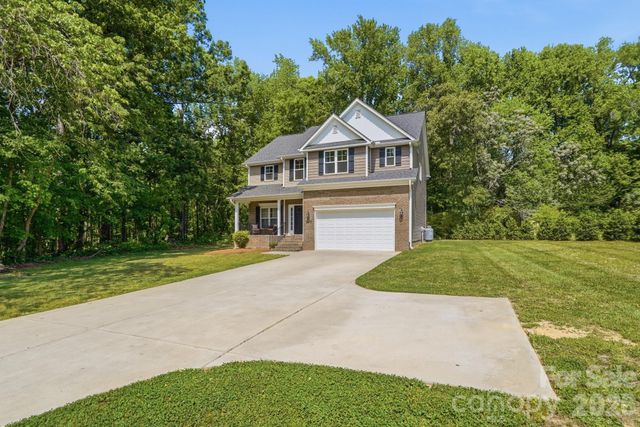 2910 Plum Thicket Court, Monroe, NC 28112