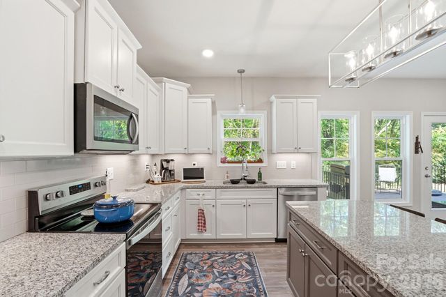 2910 Plum Thicket Court, Monroe, NC 28112