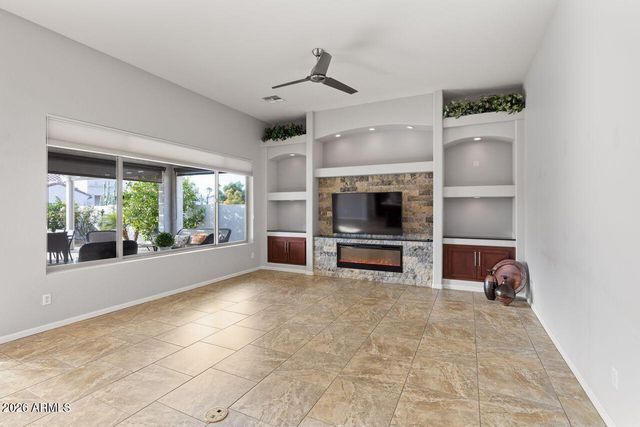 16375 W WHITTON Avenue, Goodyear, AZ 85395