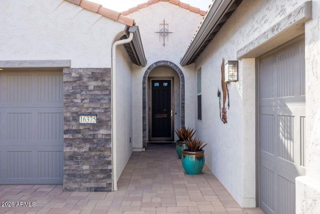 16375 W WHITTON Avenue, Goodyear, AZ 85395