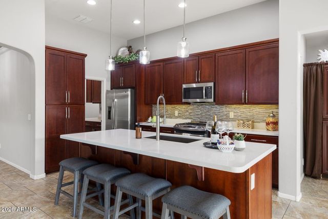 16375 W WHITTON Avenue, Goodyear, AZ 85395