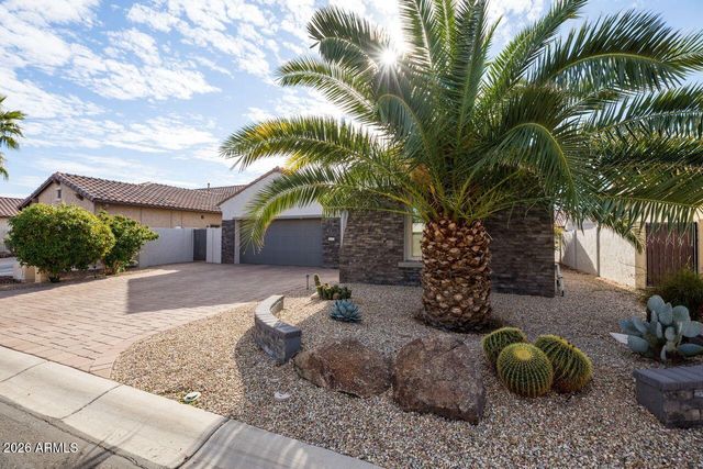 16375 W WHITTON Avenue, Goodyear, AZ 85395