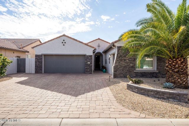 16375 W WHITTON Avenue, Goodyear, AZ 85395