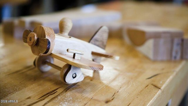 16375 W WHITTON Avenue, Goodyear, AZ 85395