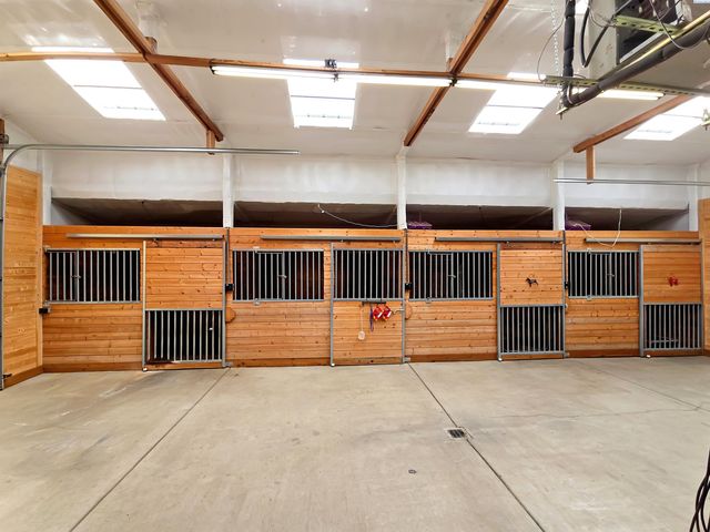 19624 Webber Canyon Rd, Benton City, WA 99320