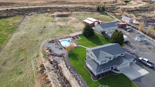 19624 Webber Canyon Rd, Benton City, WA 99320