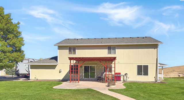 19624 Webber Canyon Rd, Benton City, WA 99320
