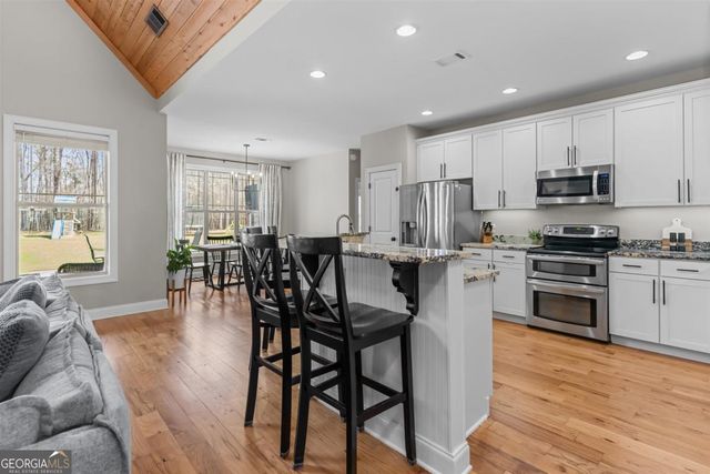 136 N Sugar Creek Road, Buckhead, GA 30625