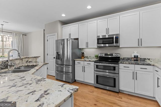 136 N Sugar Creek Road, Buckhead, GA 30625