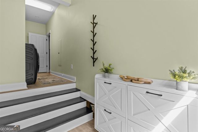 136 N Sugar Creek Road, Buckhead, GA 30625