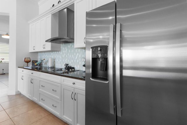 9282 SW Miracoli Way, Port St Lucie, FL 34987