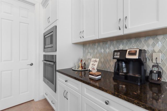 9282 SW Miracoli Way, Port St Lucie, FL 34987