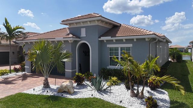 9282 SW Miracoli Way, Port St Lucie, FL 34987