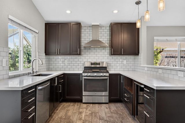 9074 Paseo Grande Way, Elk Grove, CA 95758