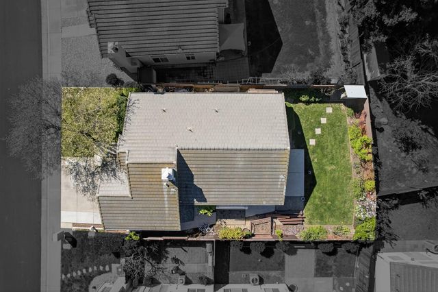 9074 Paseo Grande Way, Elk Grove, CA 95758