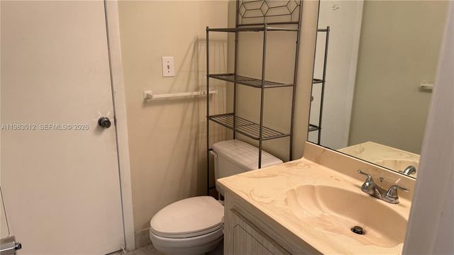 1200 Saint Charles Pl 420, Pembroke Pines, FL 33026