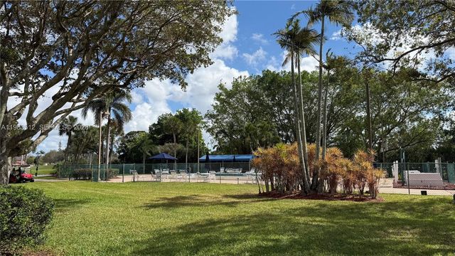 1200 Saint Charles Pl 420, Pembroke Pines, FL 33026
