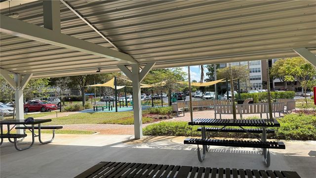 1200 Saint Charles Pl 420, Pembroke Pines, FL 33026