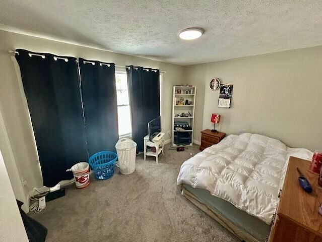 1077 Sophia Street, Muskegon, MI 49442