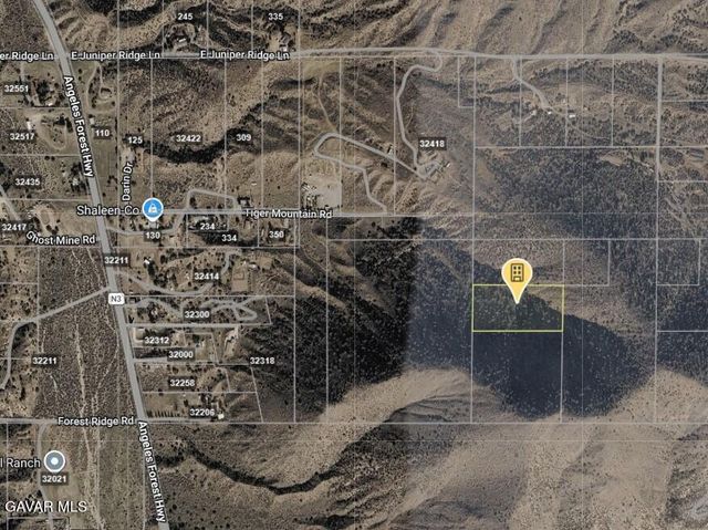 Esada Way, Palmdale, CA 93550