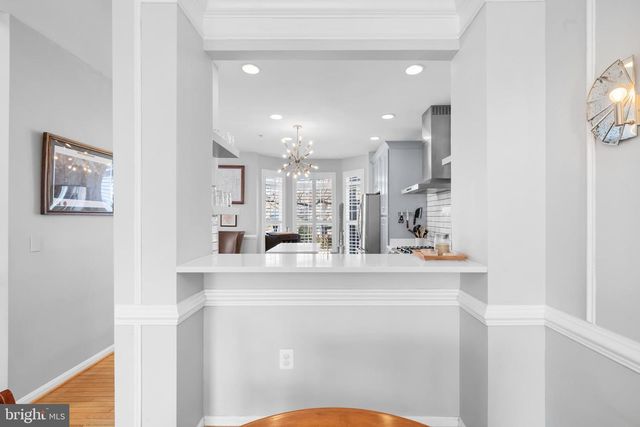 336 CAMERON STATION BLVD, Alexandria, VA 22304