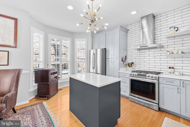 336 CAMERON STATION BLVD, Alexandria, VA 22304