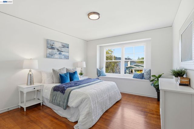 1368 Rose St, Berkeley, CA 94702