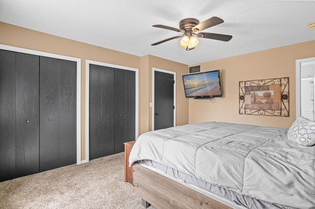 1400 Field Creek Circle, Victoria, MN 55386
