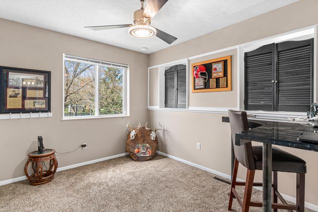 1400 Field Creek Circle, Victoria, MN 55386