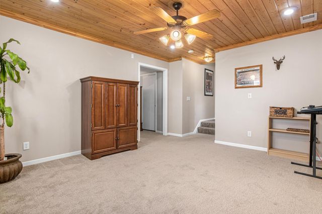 1400 Field Creek Circle, Victoria, MN 55386