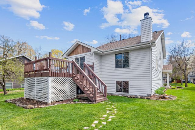 1400 Field Creek Circle, Victoria, MN 55386