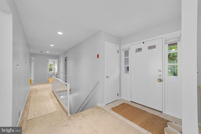 14 HARBORVIEW DR, Atlantic Highlands, NJ 07716