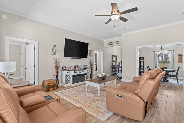 895 Clayton Road, Ashford, AL 36312