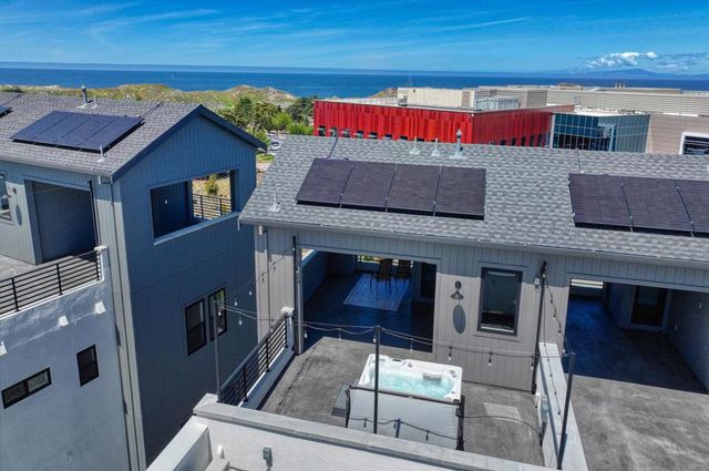 135 8TH, Marina, CA 93933