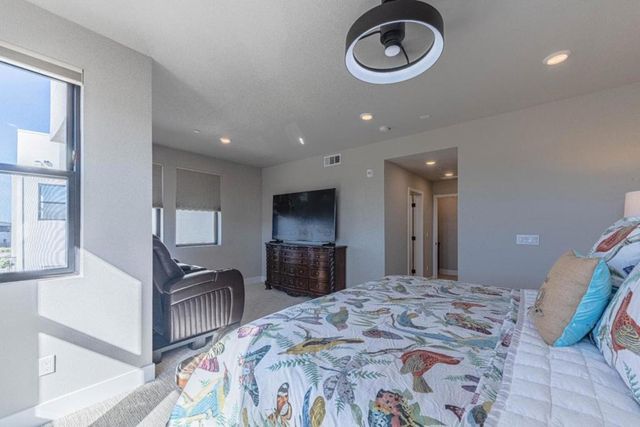 135 8TH, Marina, CA 93933