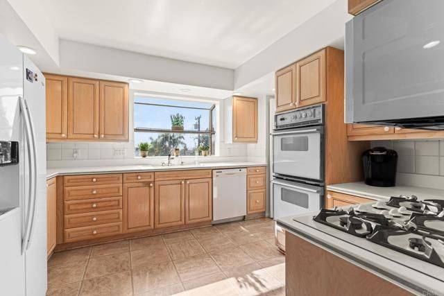 1105 Reed, San Diego, CA 92109