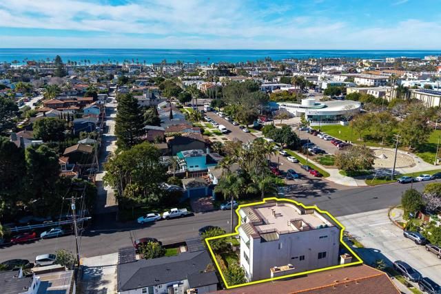 1105 Reed, San Diego, CA 92109