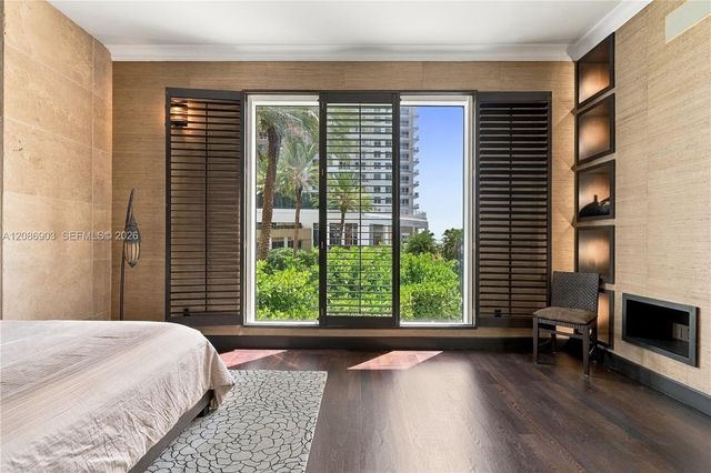 901 Brickell Key Boulevard 504, Miami, FL 33131