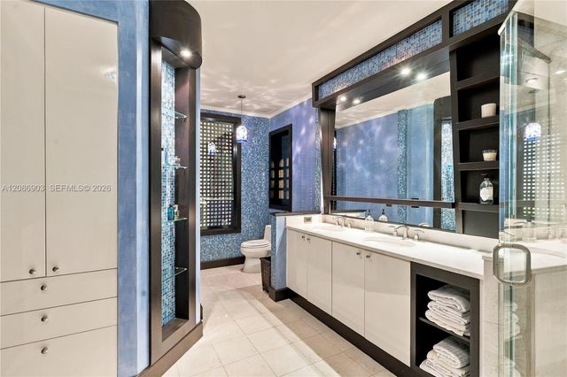 901 Brickell Key Boulevard 504, Miami, FL 33131