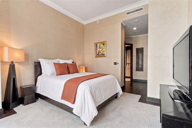 901 Brickell Key Boulevard 504, Miami, FL 33131