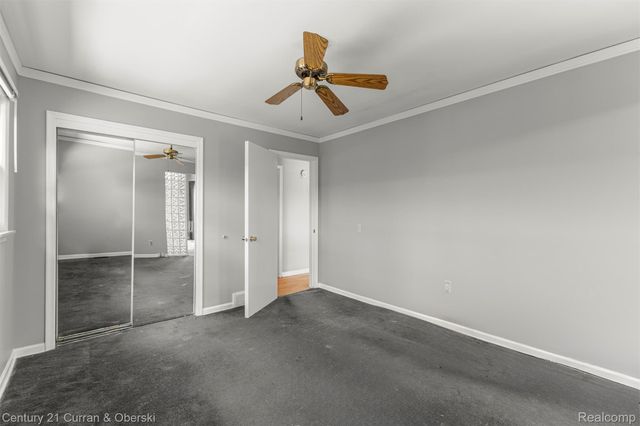 8821 Royal Grand, Redford Charter Township, MI 48239