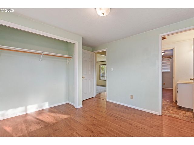 2708 N DEPOT St, La Grande, OR 97850