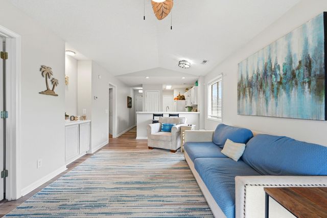 208 Landing Rd Apt G, North Myrtle Beach, SC 29582