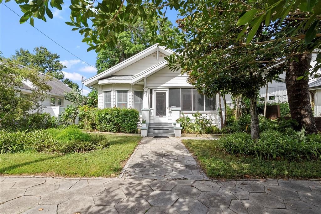 1142 7TH STREET N, St Petersburg, FL 33701