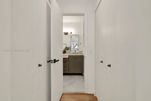 10441 Mahogany Key Cir 202, Miami, FL 33196