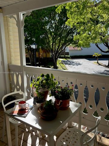 10441 Mahogany Key Cir 202, Miami, FL 33196