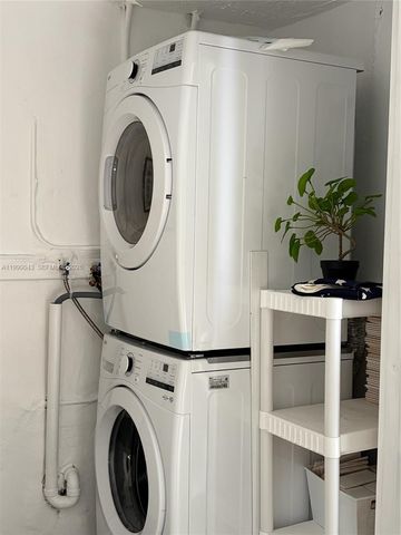 10441 Mahogany Key Cir 202, Miami, FL 33196