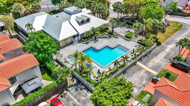 10441 Mahogany Key Cir 202, Miami, FL 33196