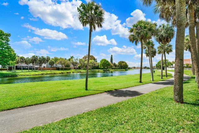 10441 Mahogany Key Cir 202, Miami, FL 33196