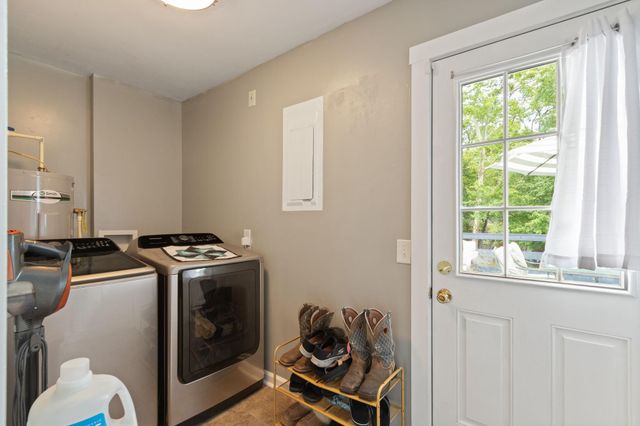 714 SCOTT DR, Fredericksburg, VA 22405